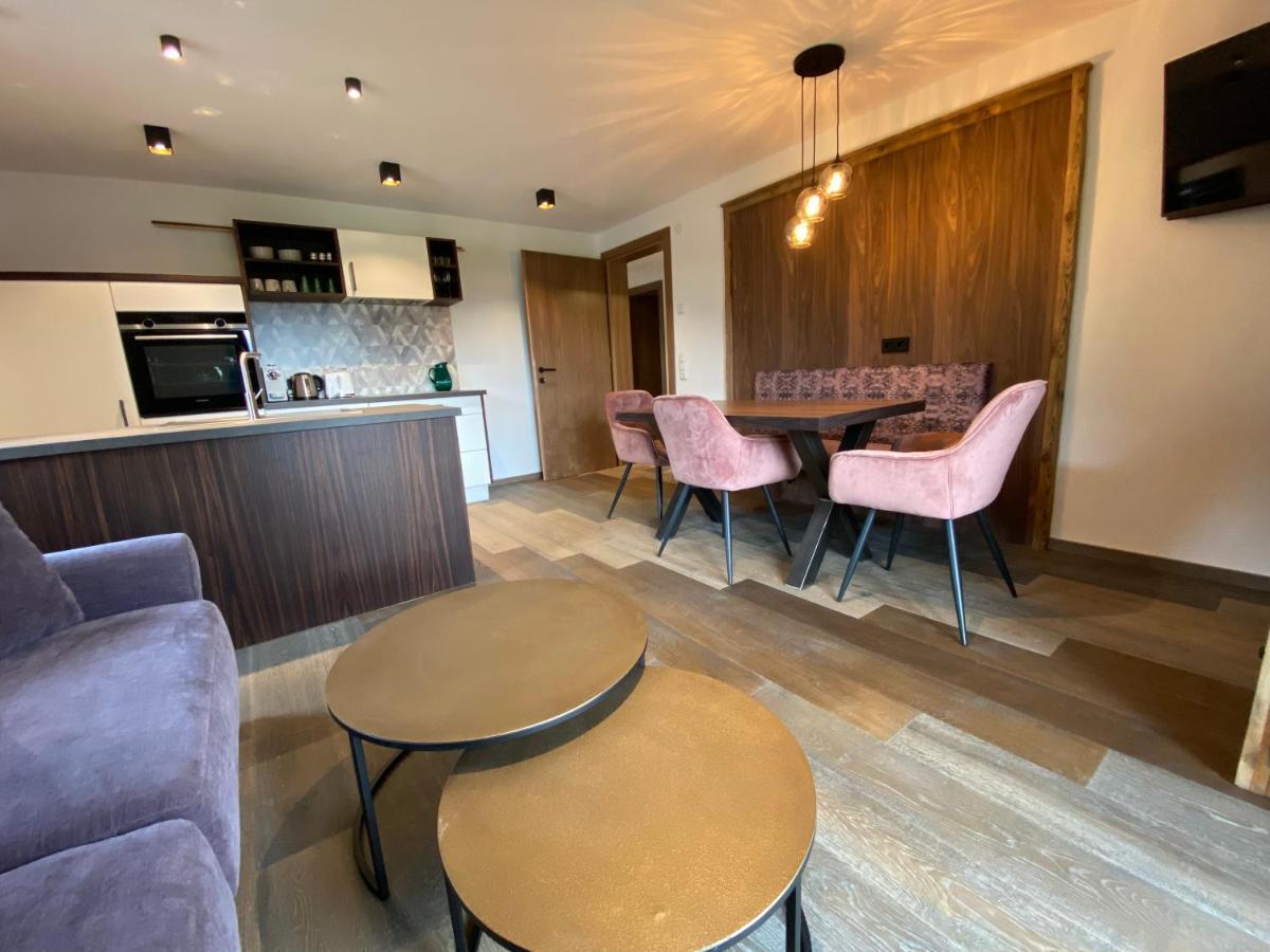 Wood Apartments By Trendlbrugger Going am Wilden Kaiser Bagian luar foto