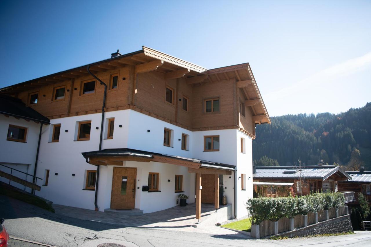 Wood Apartments By Trendlbrugger Going am Wilden Kaiser Bagian luar foto
